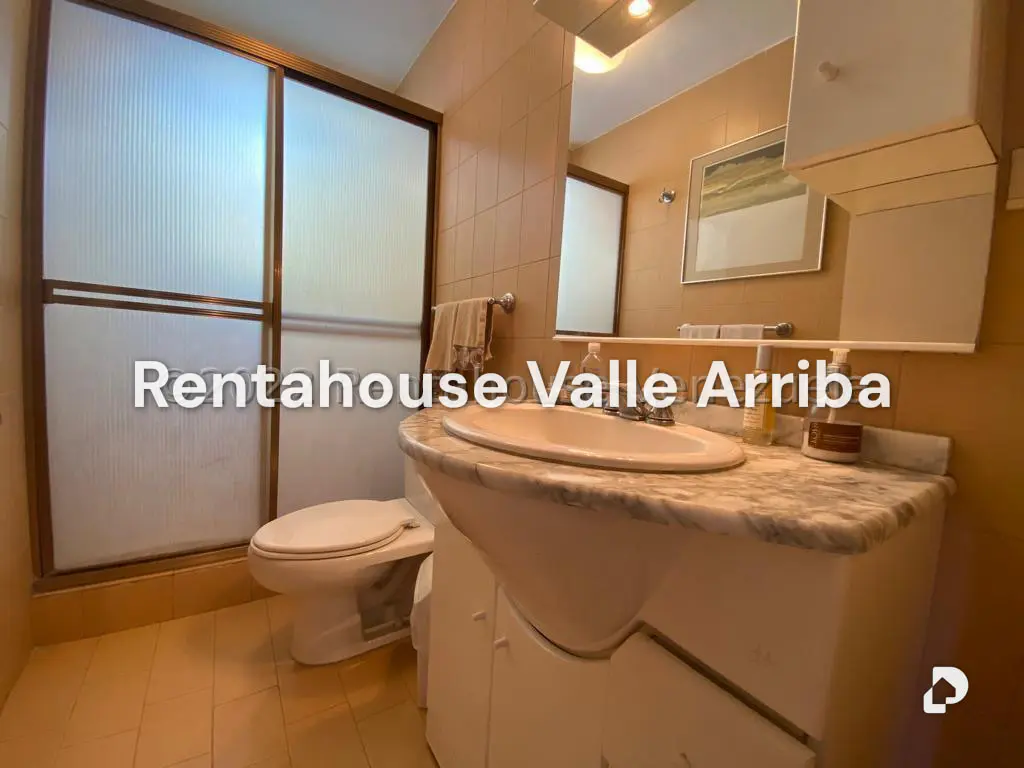 Apartamento en Los Naranjos (del Cafetal), Caracas – 23