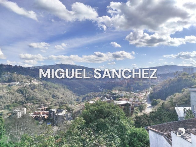 Casa en Santa Paula, Caracas – 2