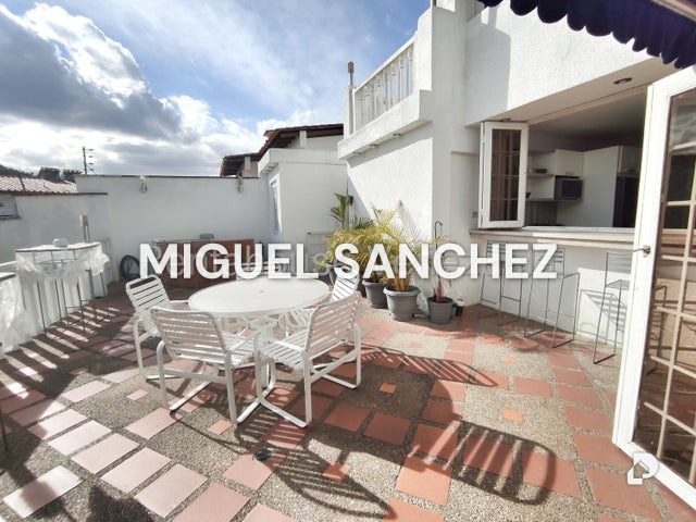 Casa en Santa Paula, Caracas – 9