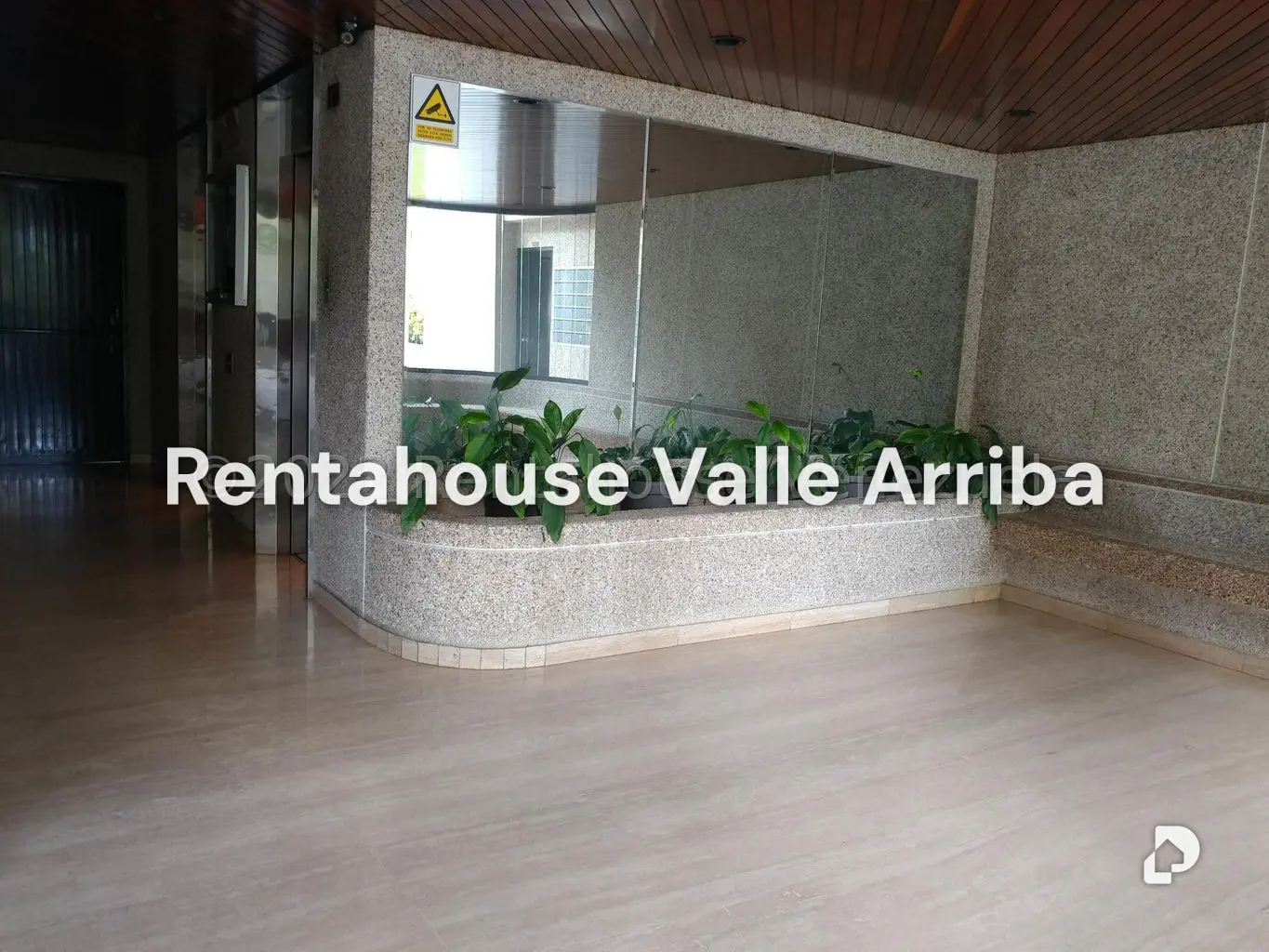 Apartamento en Manzanares, Caracas – 2
