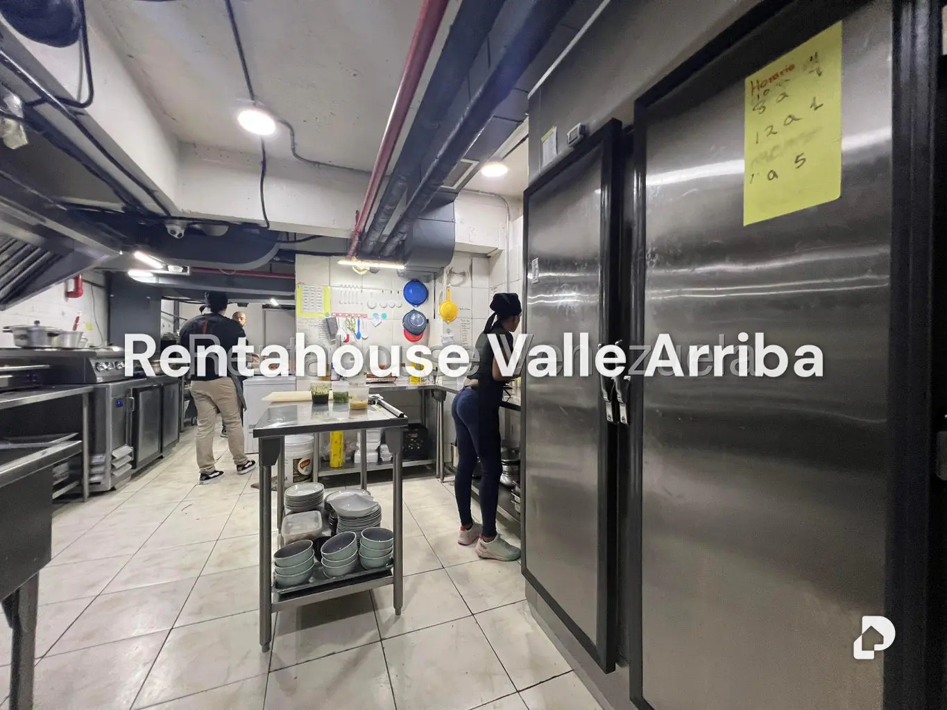 Local comercial en Chuao, Caracas – 6
