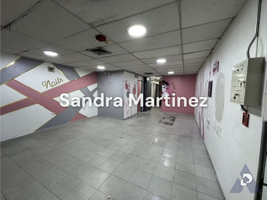 Local comercial en El Paraíso, Caracas – 21