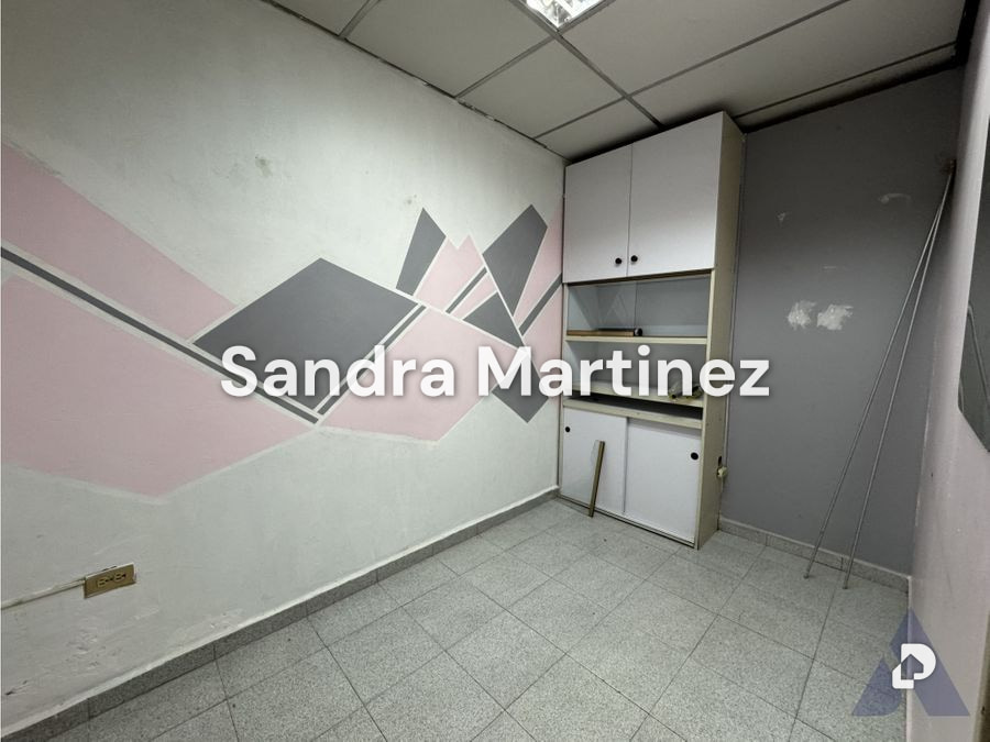 Local comercial en El Paraíso, Caracas – 10