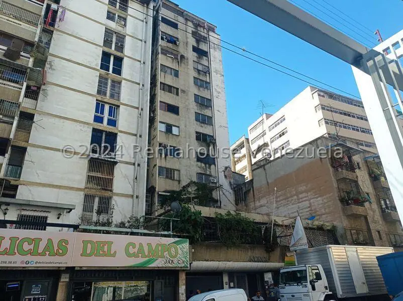 Oficina en Caracas - 1