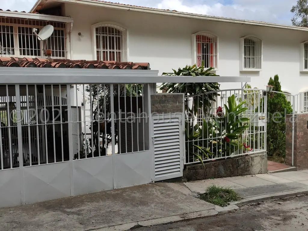 House in Macaracuay, Caracas - 1