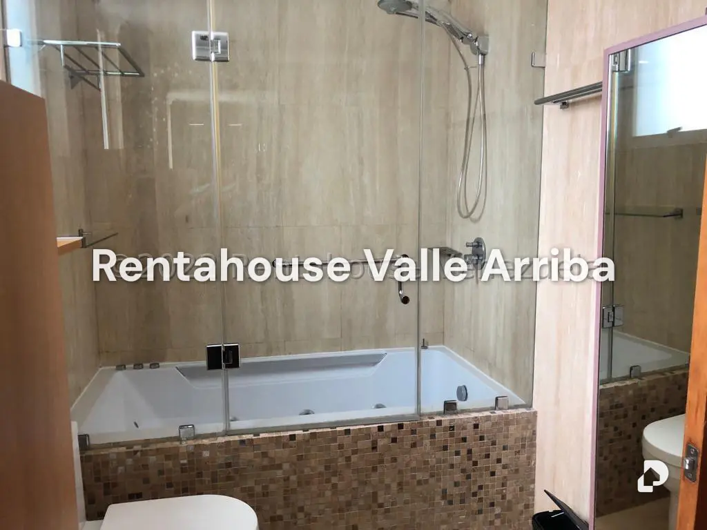 Apartamento en Los Chorros, Caracas – 28