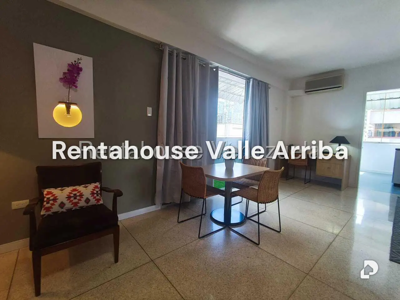 Apartamento en Los Palos Grandes, Caracas – 13