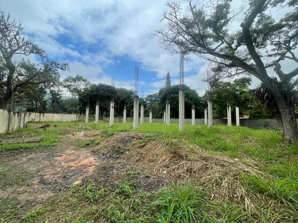 Terreno en Valle Arriba, Caracas - 1