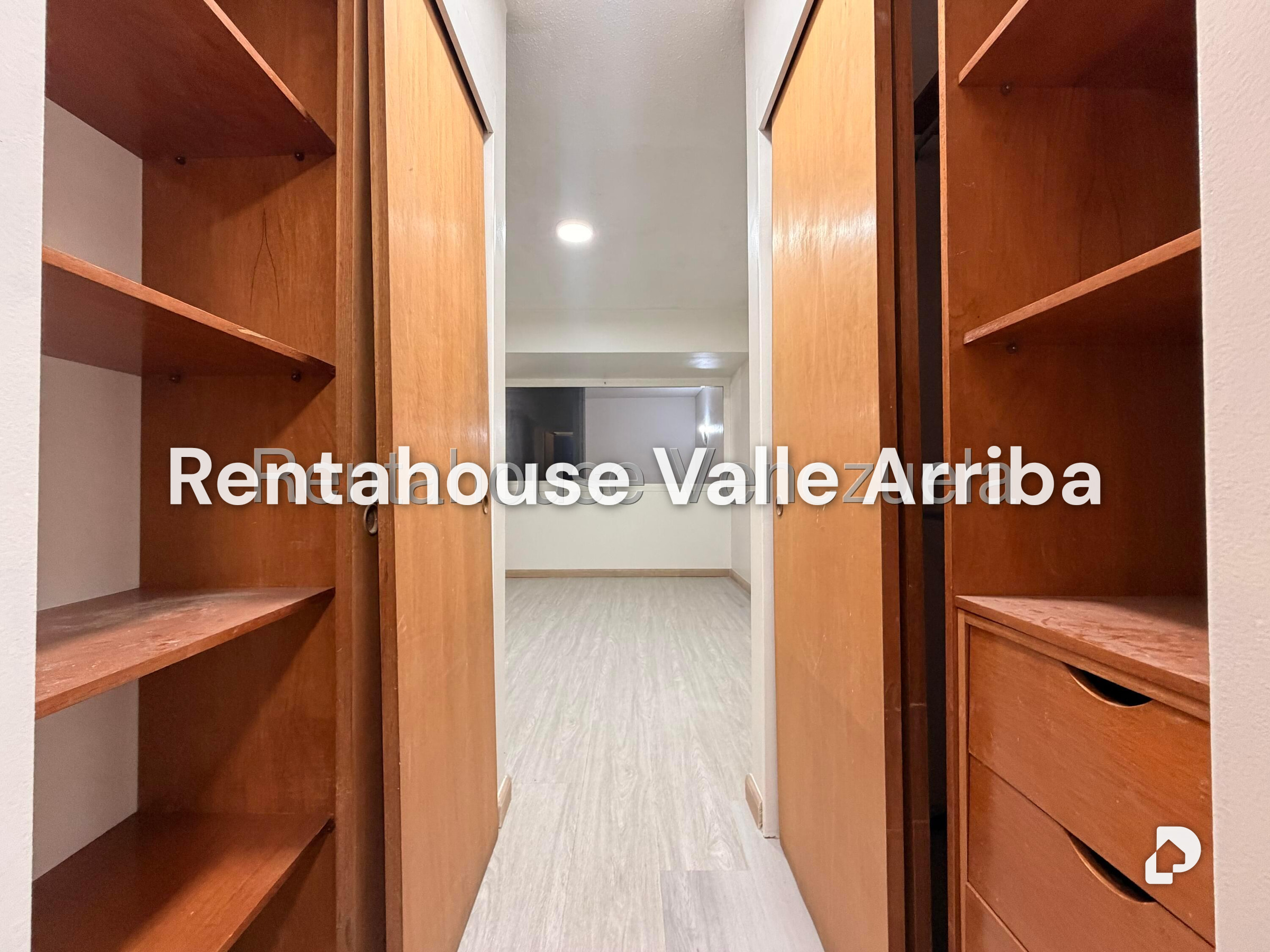 Apartamento en Parroquia La Candelaria, Caracas – 19