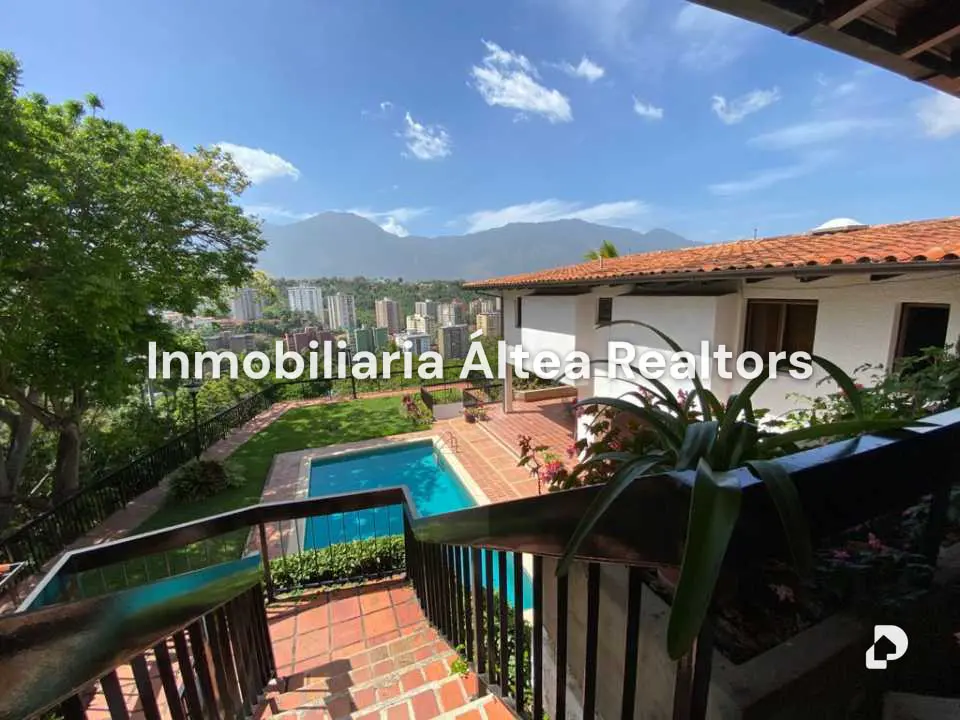 Casa en Cerro Verde, Caracas – 4
