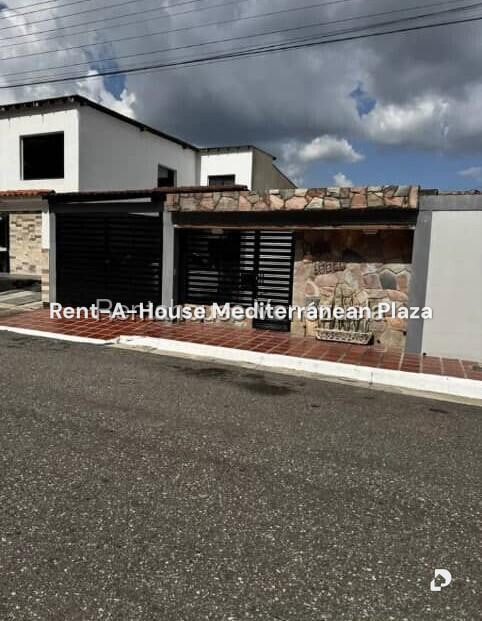 House in La Esmeralda, San Diego – 1