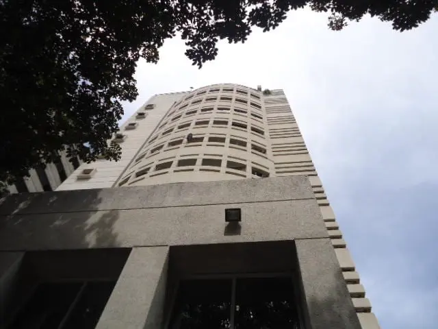 Office in El Rosal, Caracas - 1