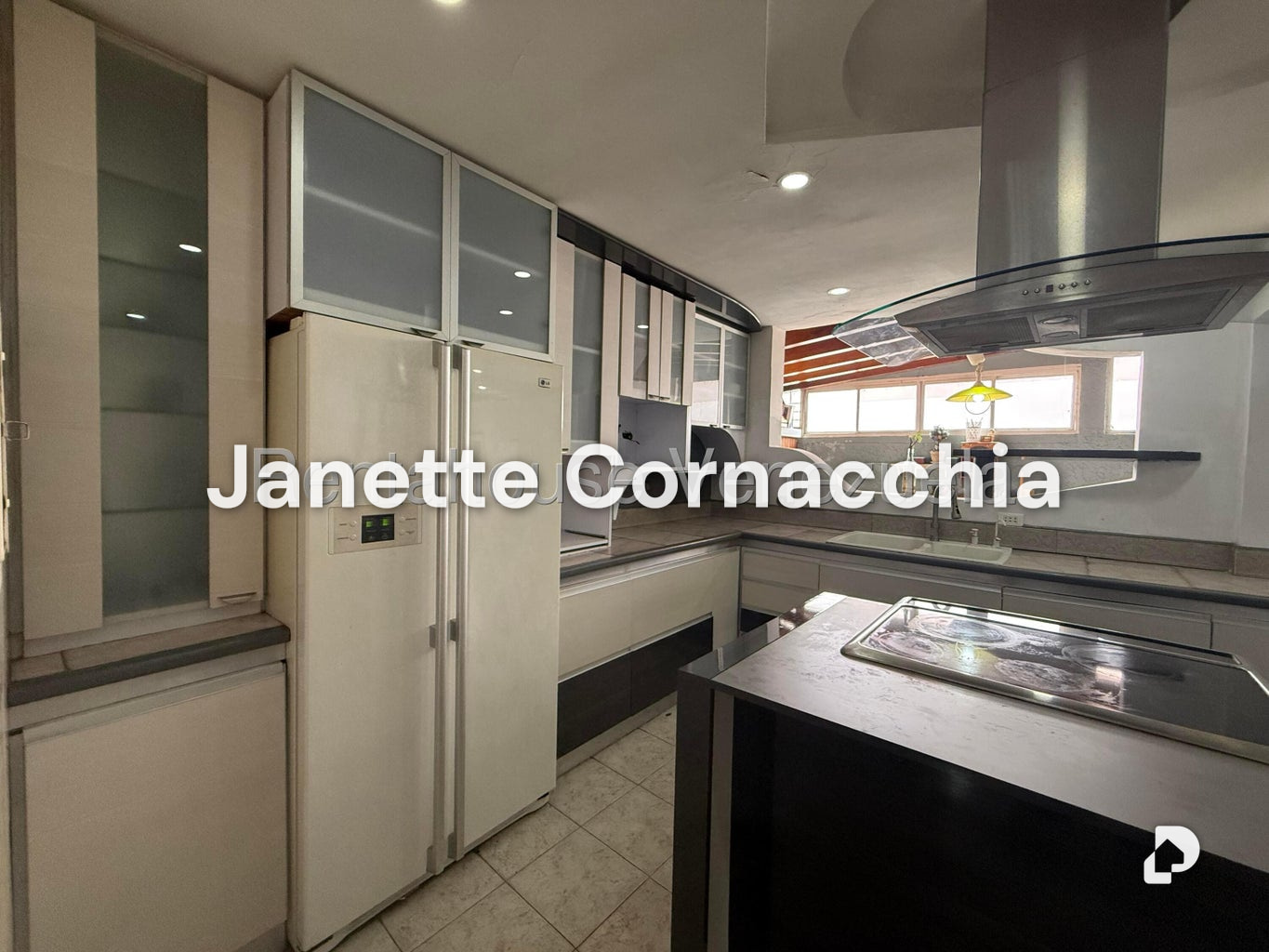 Casa en Alto Prado, Caracas – 10