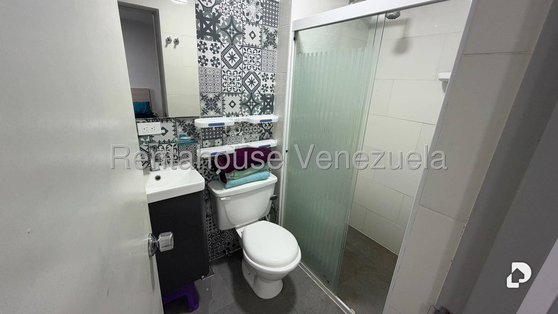 Apartamento en El Tambor, Los Teques – 2