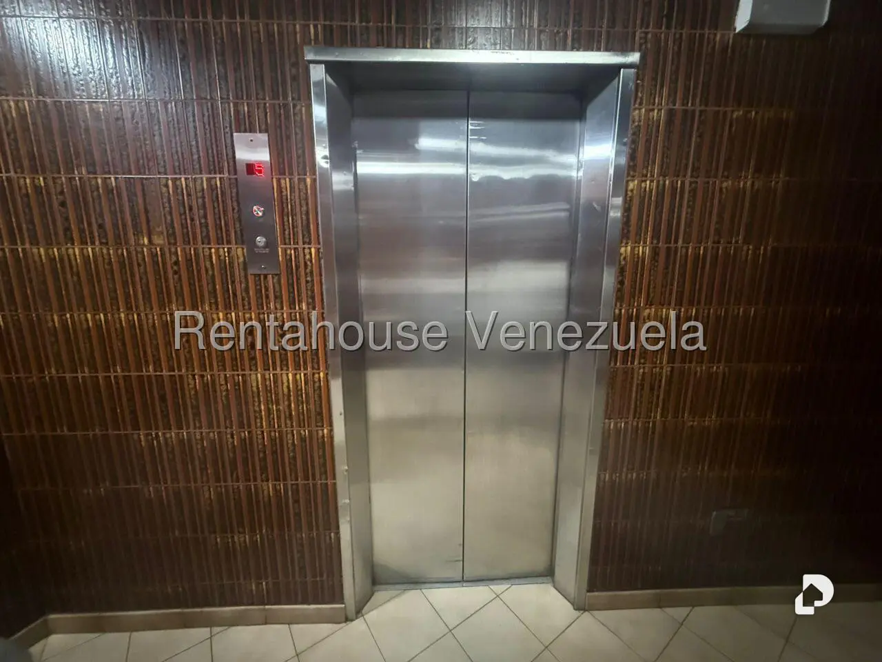 Apartamento en Los Dos Caminos, Caracas