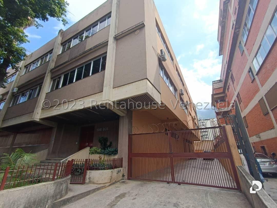 Edificio en La Urbina, Caracas – 1