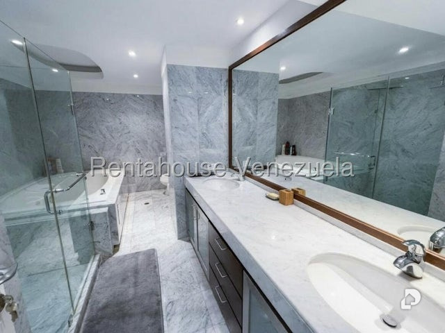 Penthouse en Lomas de La Laguntia, Caracas – 7