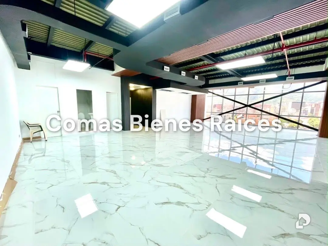 Oficina en Las Mercedes, Caracas – 9