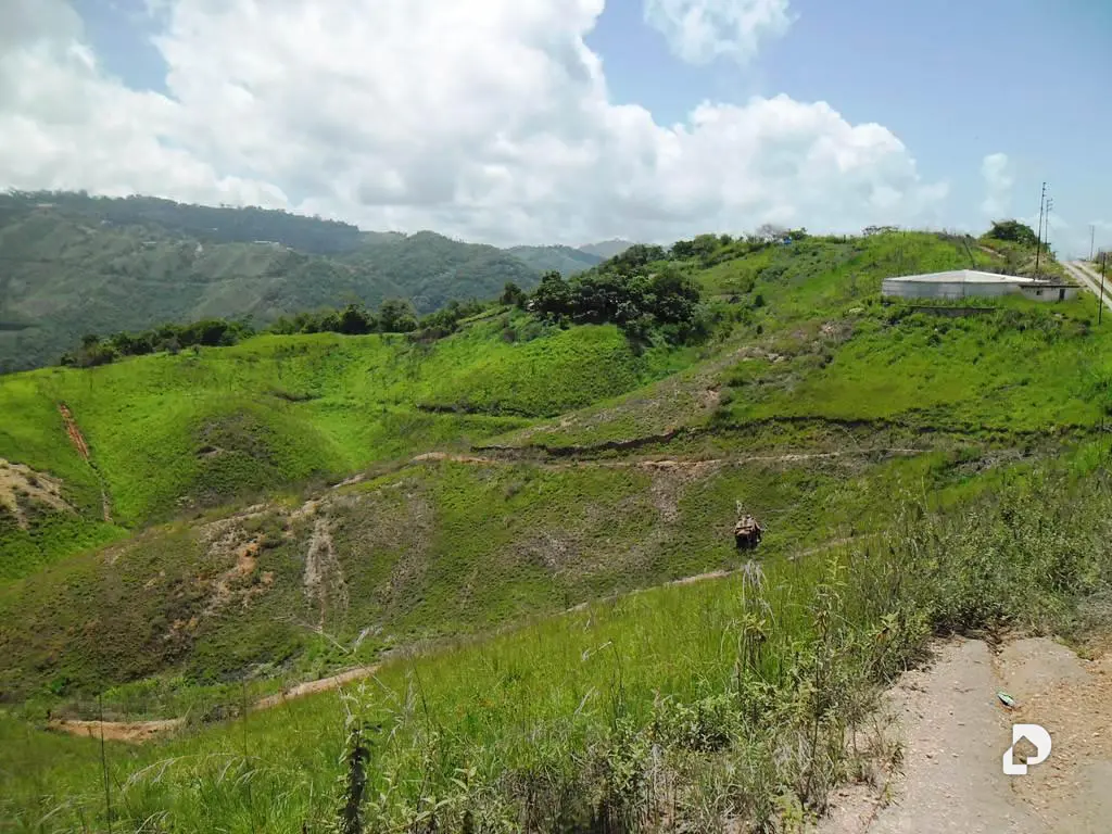 Terreno en El Hatillo, Caracas – 25