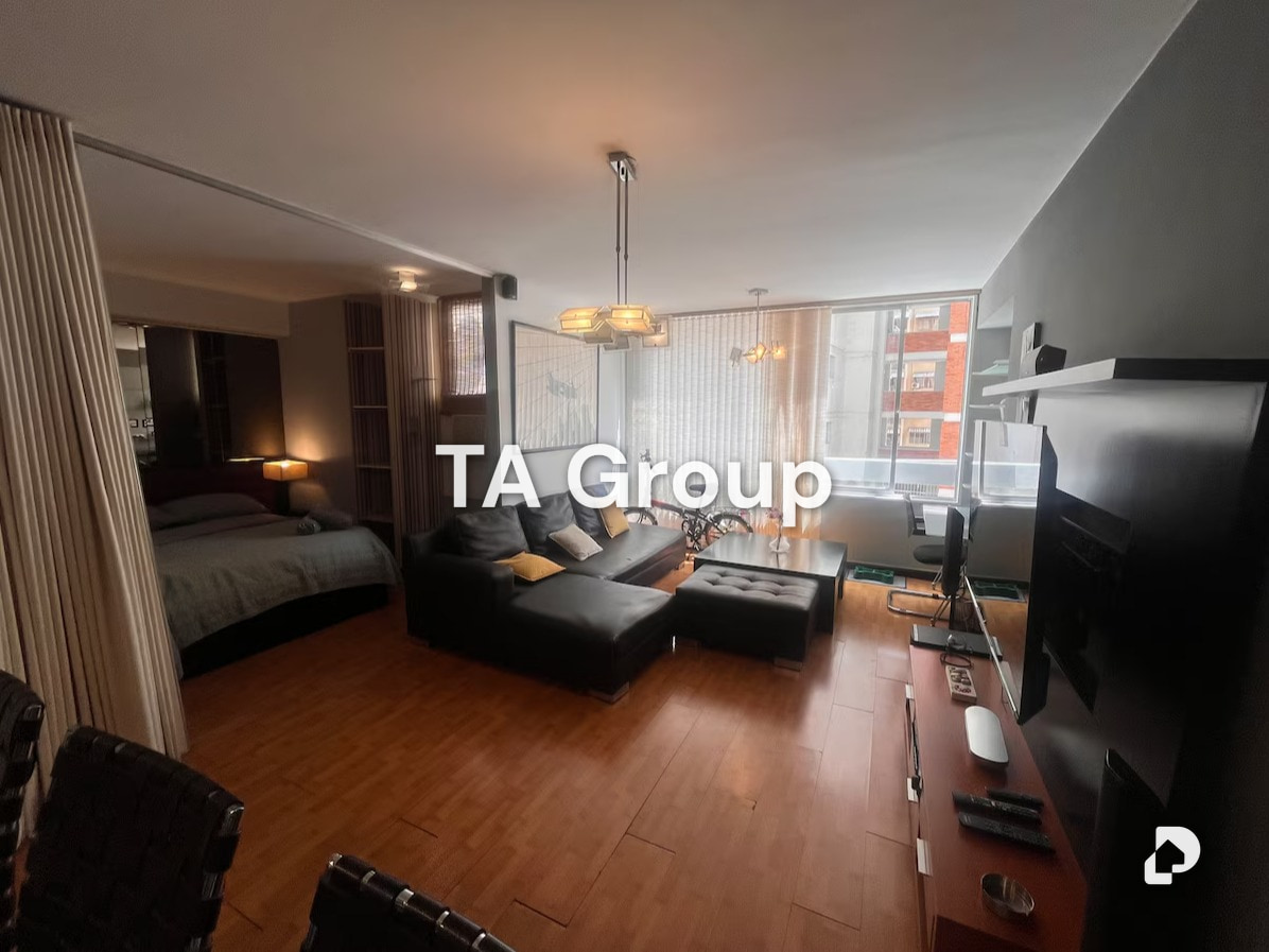 Apartamento en Los Palos Grandes, Caracas – 24