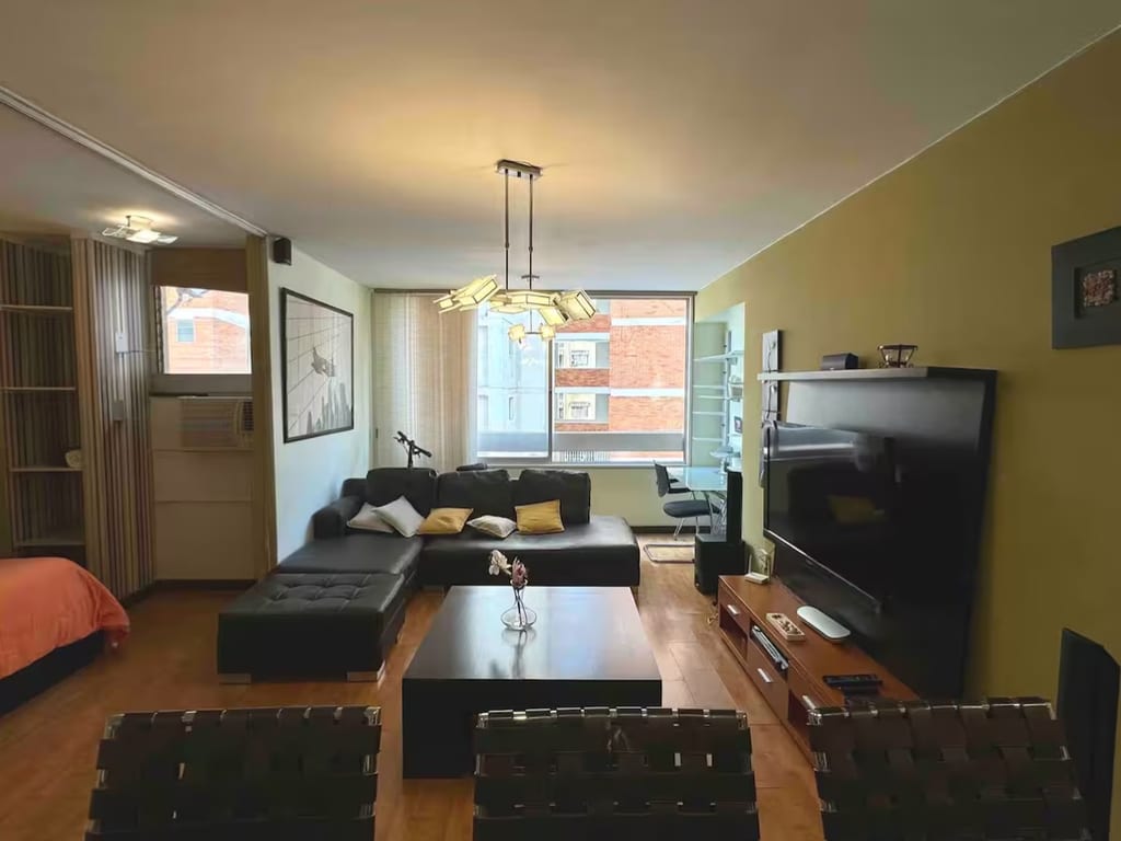 Apartamento en Los Palos Grandes, Caracas - 1