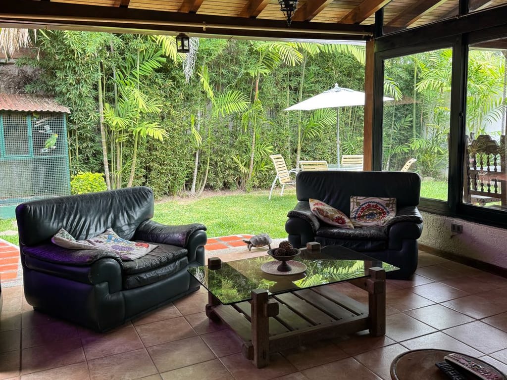 Casa en La Lagunita, Caracas - 1