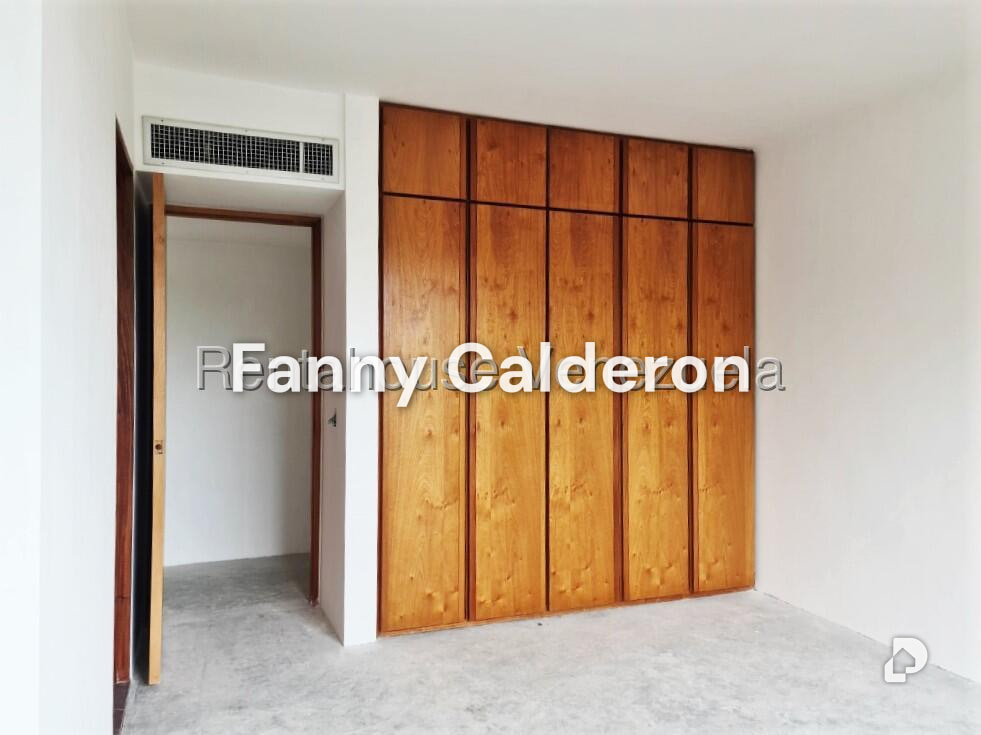 Apartamento en Colinas de Valle Arriba, Caracas – 17
