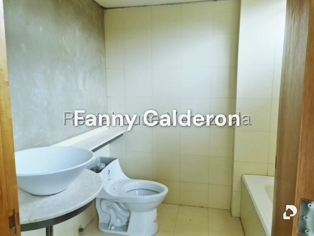 Apartamento en Colinas de Valle Arriba, Caracas – 20