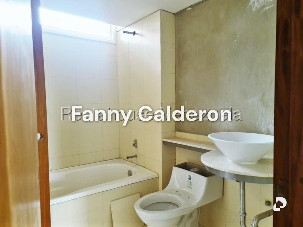 Apartamento en Colinas de Valle Arriba, Caracas – 18