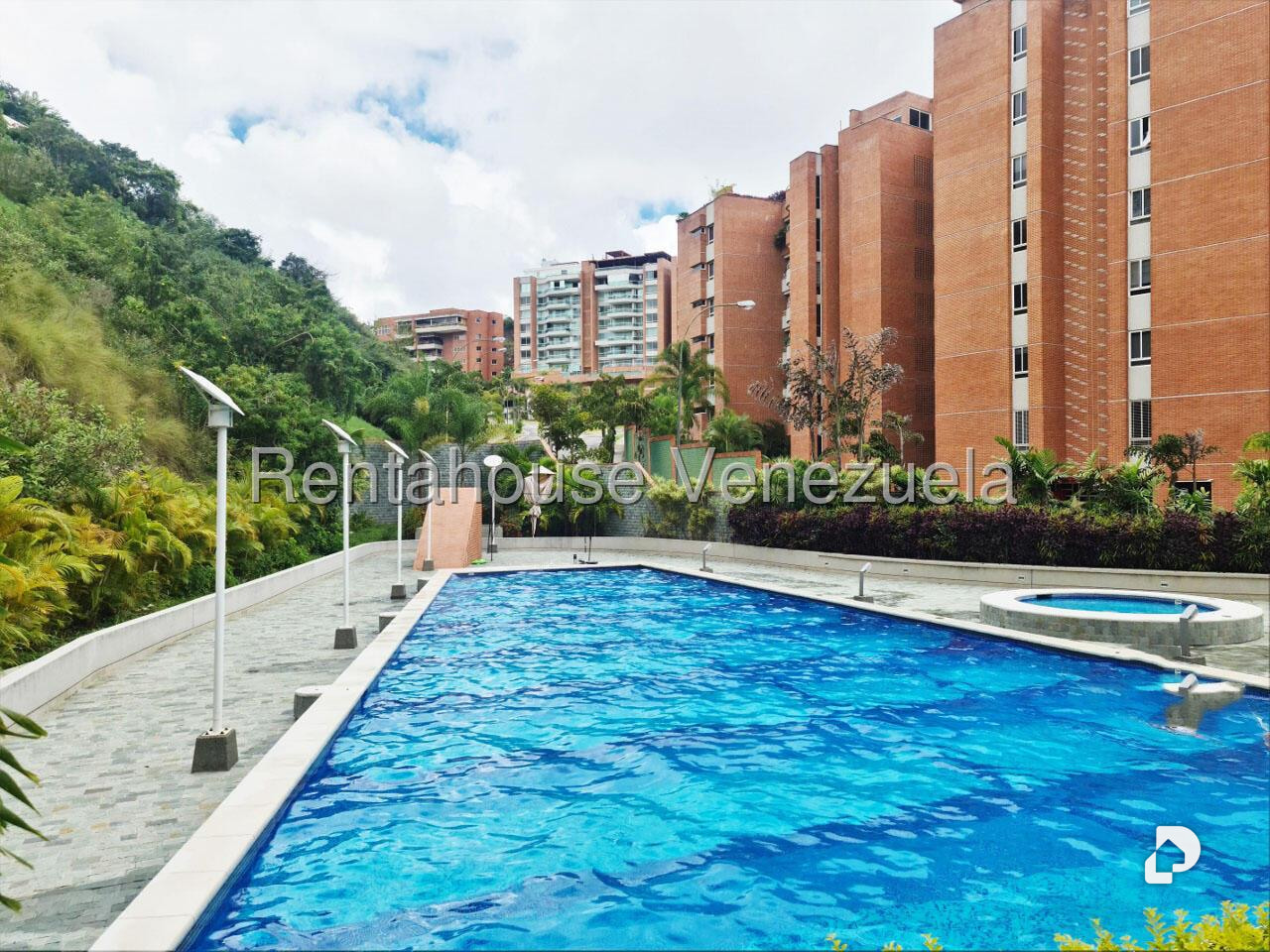 Apartamento en Colinas de Valle Arriba / Mirador de Los Campitos, Caracas