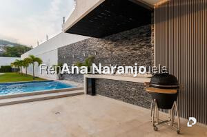 Casa en Prados del Este, Caracas – 11