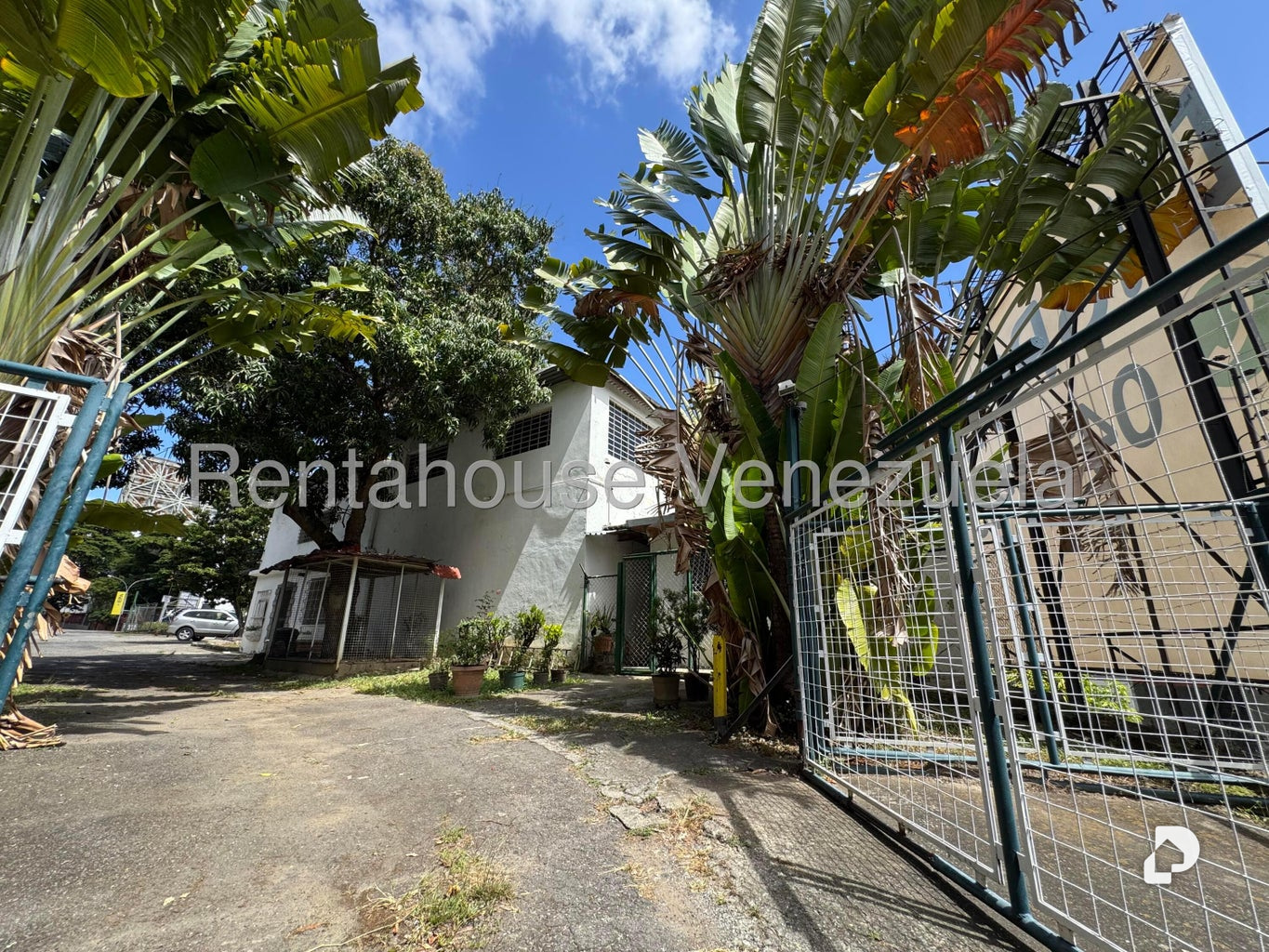 Terreno en La Trinidad, Caracas – 13