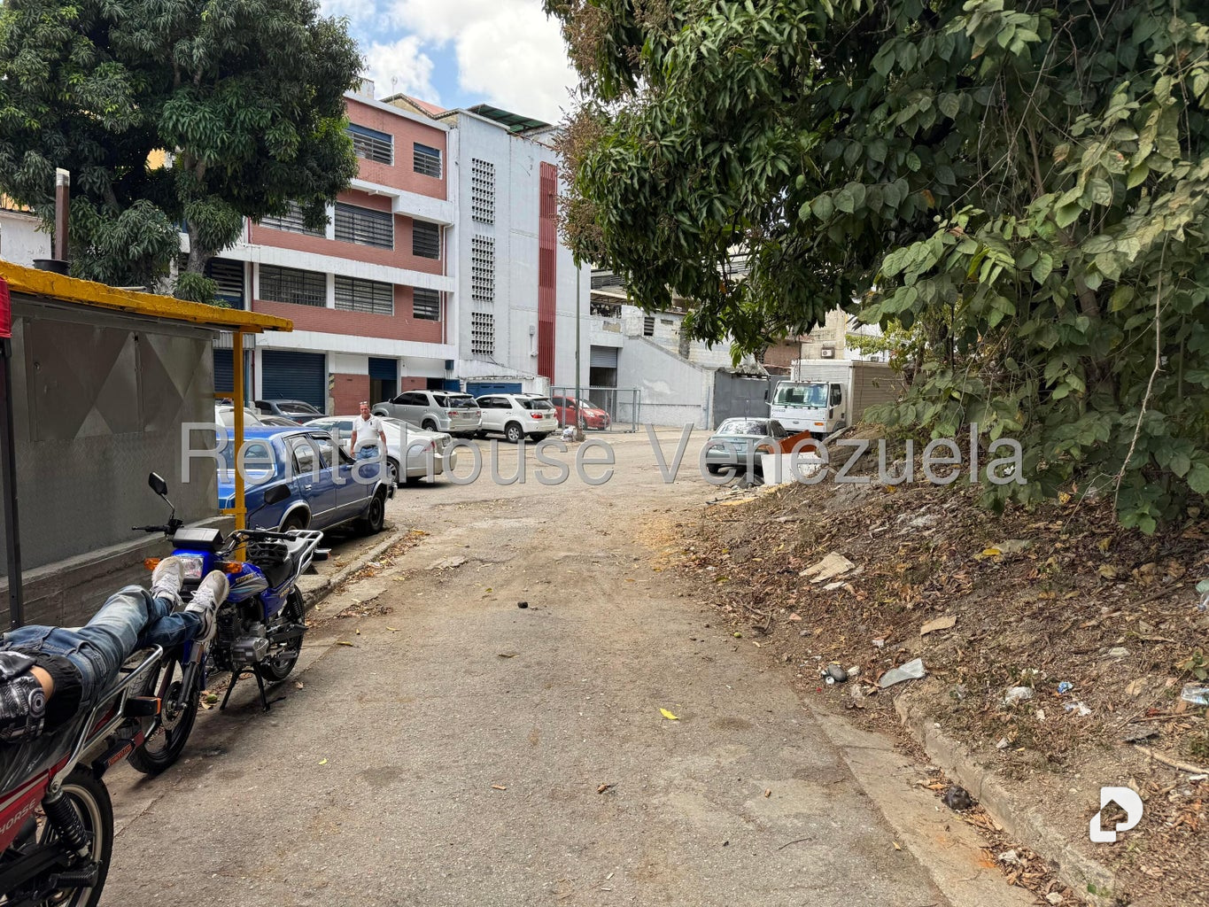 Terreno en La Trinidad, Caracas – 15