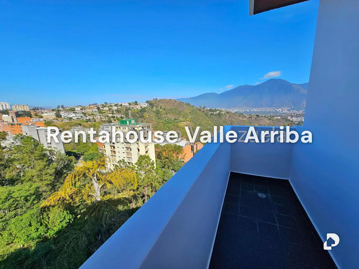 Casa en Los Naranjos (del Cafetal), Caracas – 22