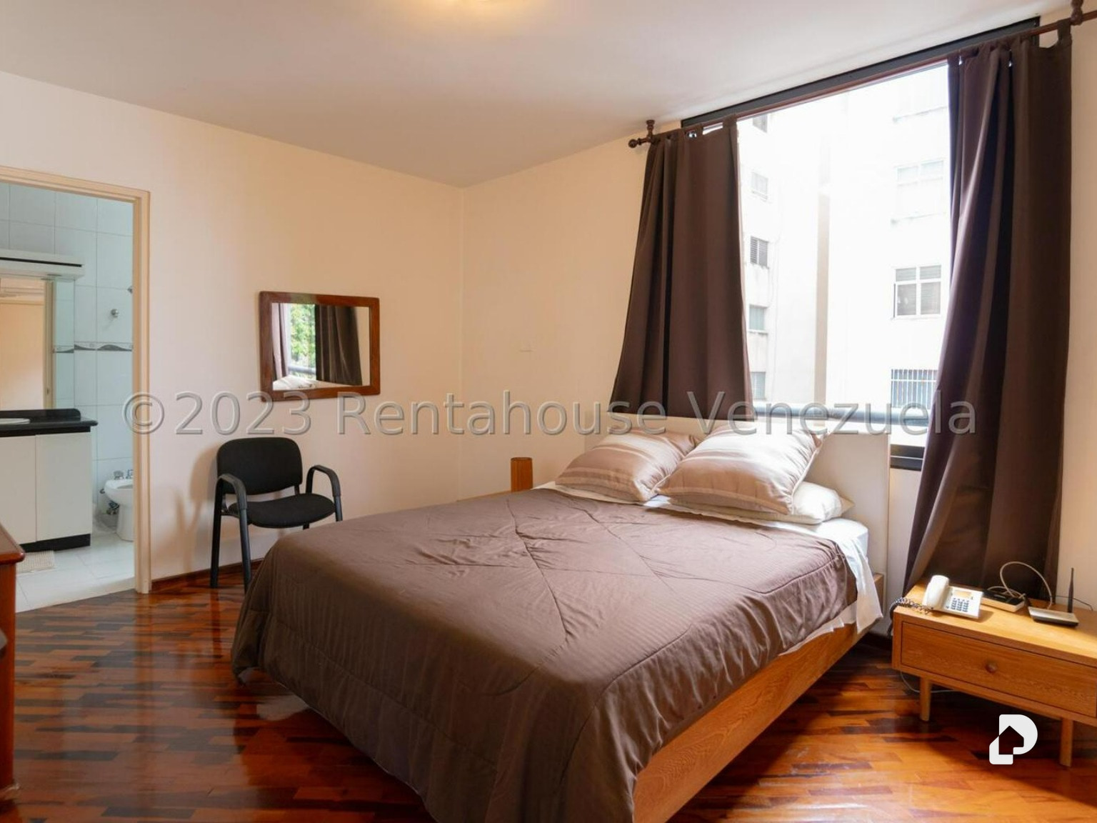 Apartamento en Los Palos Grandes, Caracas – 17