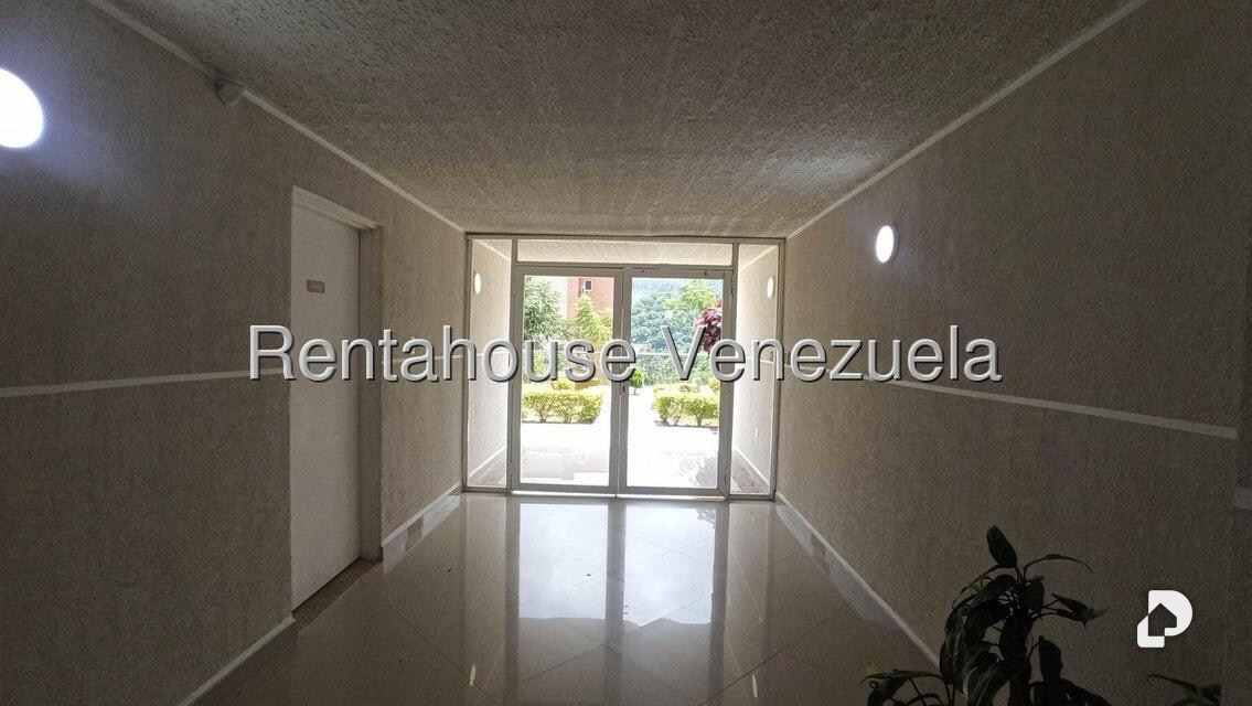 Apartamento en Los Naranjos Humboldt, Caracas – 3