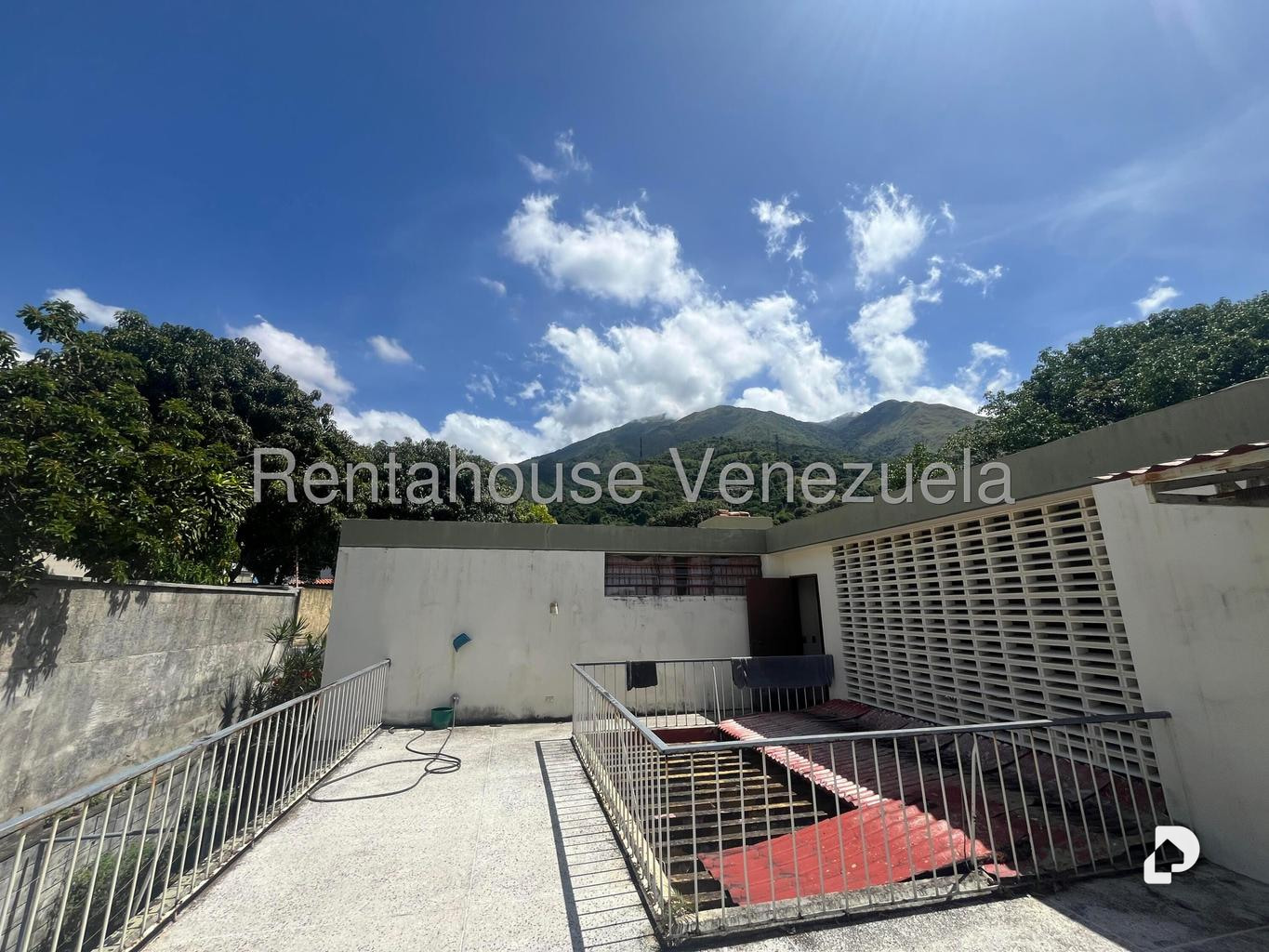 Casa en El Marqués, Caracas – 17