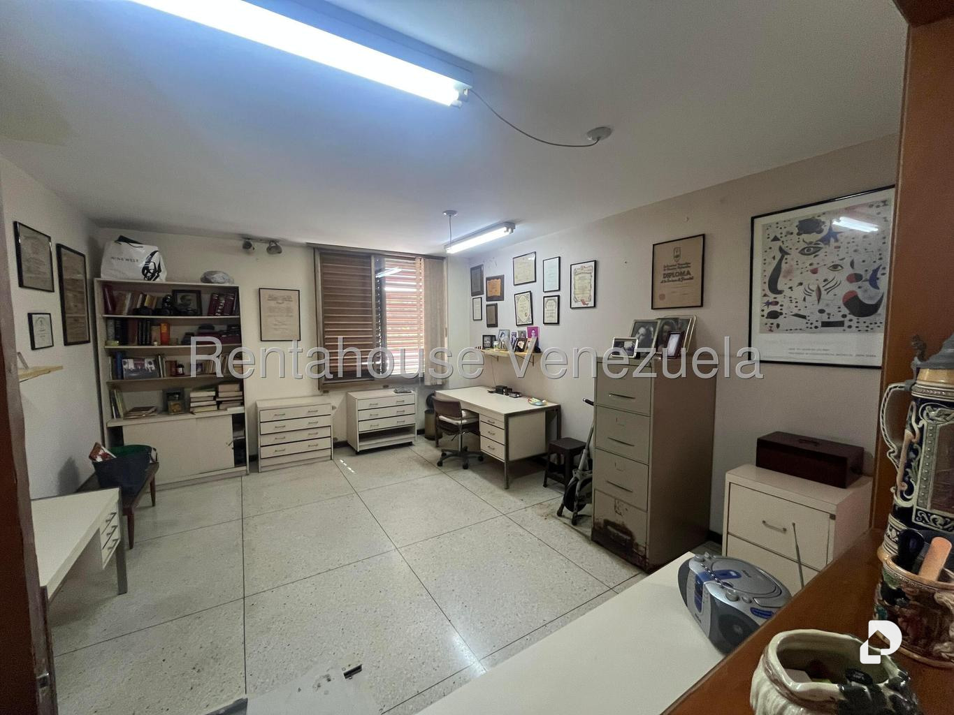 Casa en El Marqués, Caracas – 22