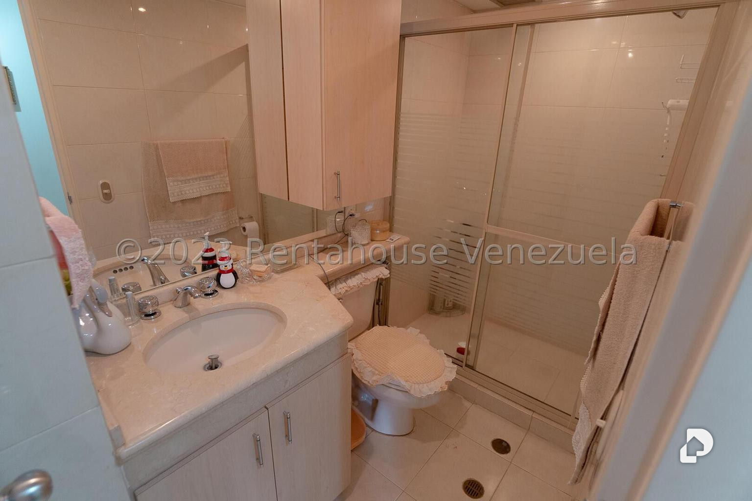 Apartamento en Campo Alegre, Caracas – 12