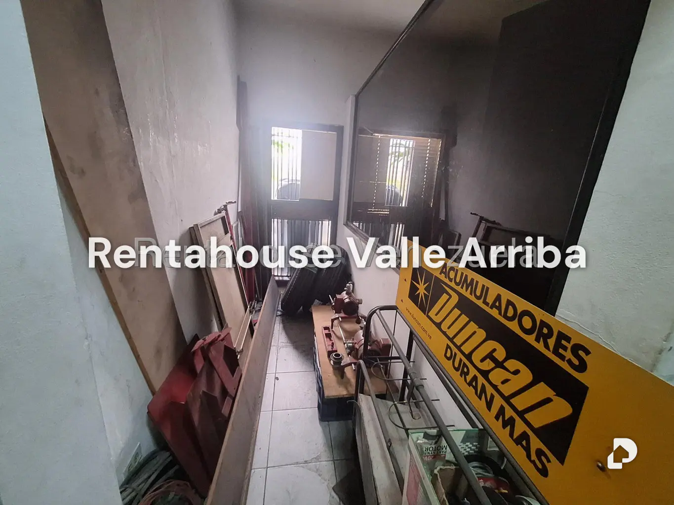 Casa en Los Rosales, Caracas – 11