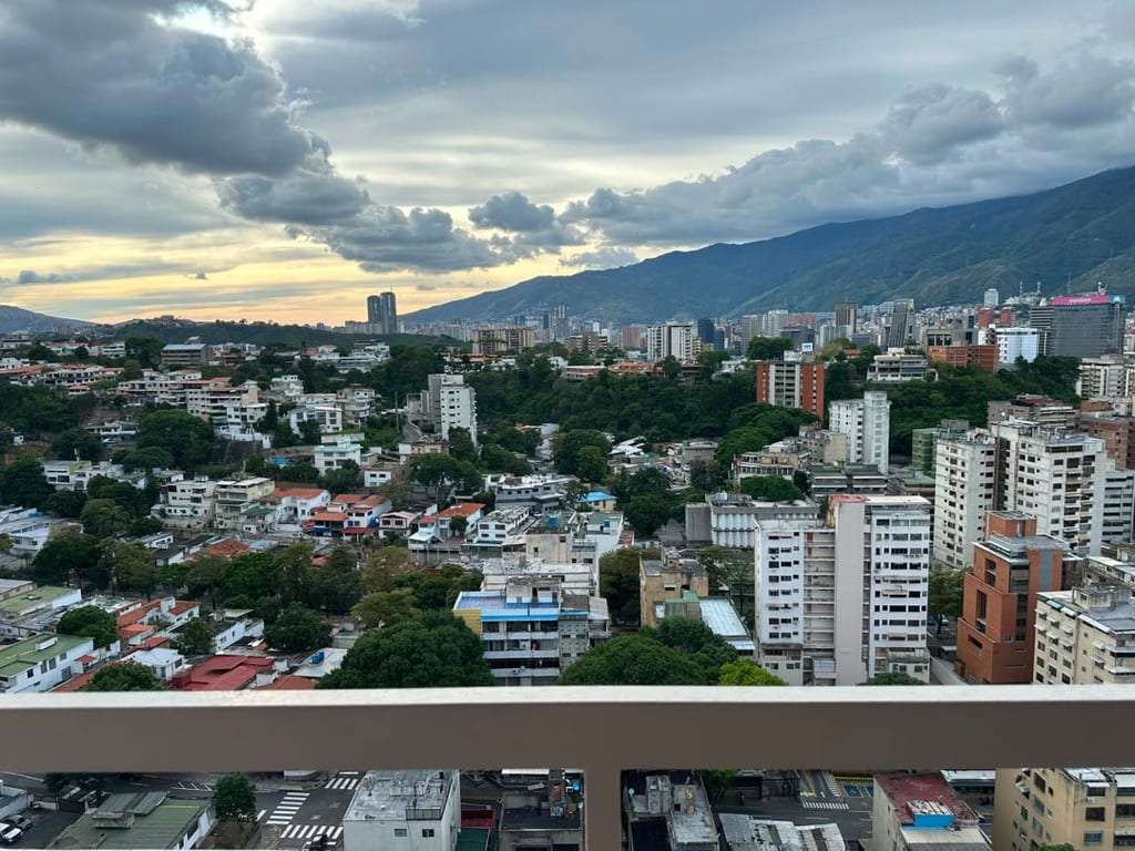 Apartment in Colinas de Bello Monte, Caracas - 1