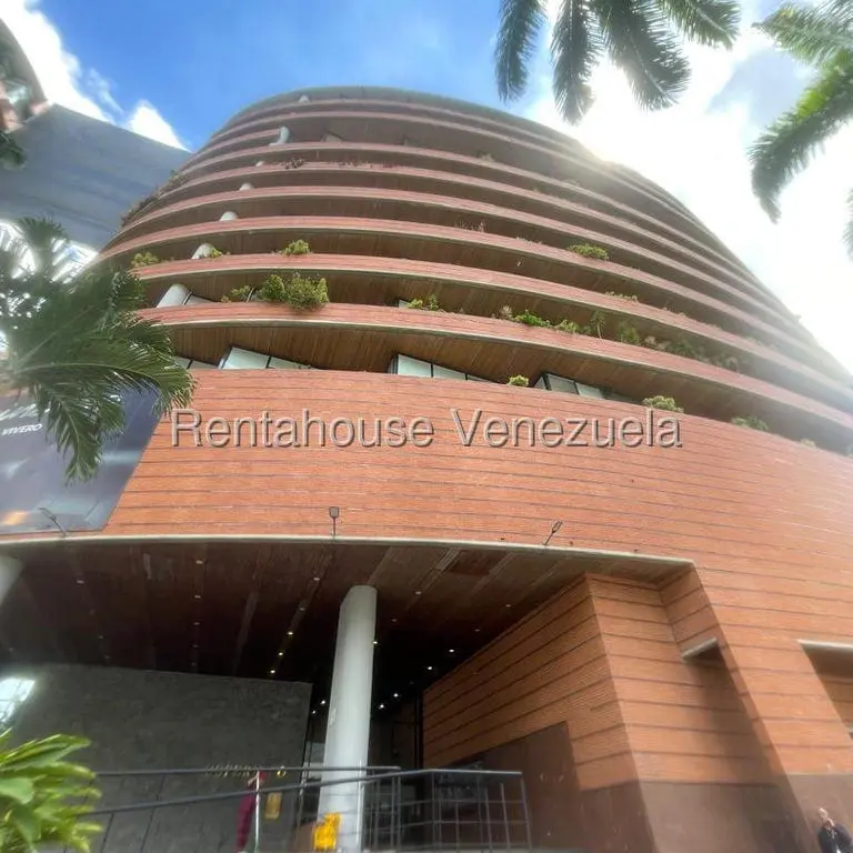 Oficina en La Castellana, Caracas - 1