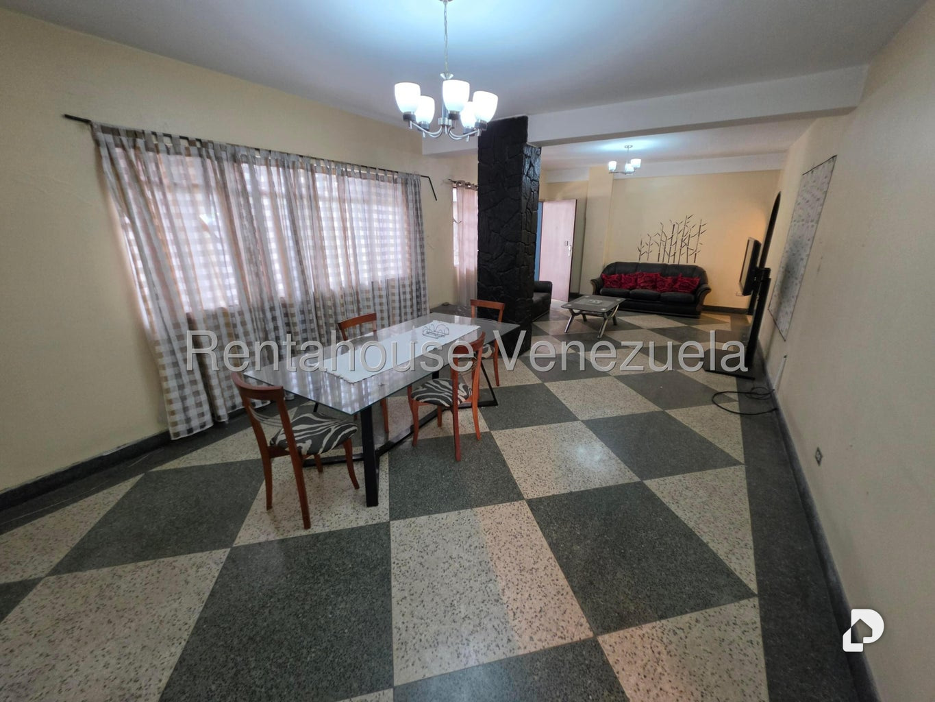 Apartamento en Altamira, Caracas – 3