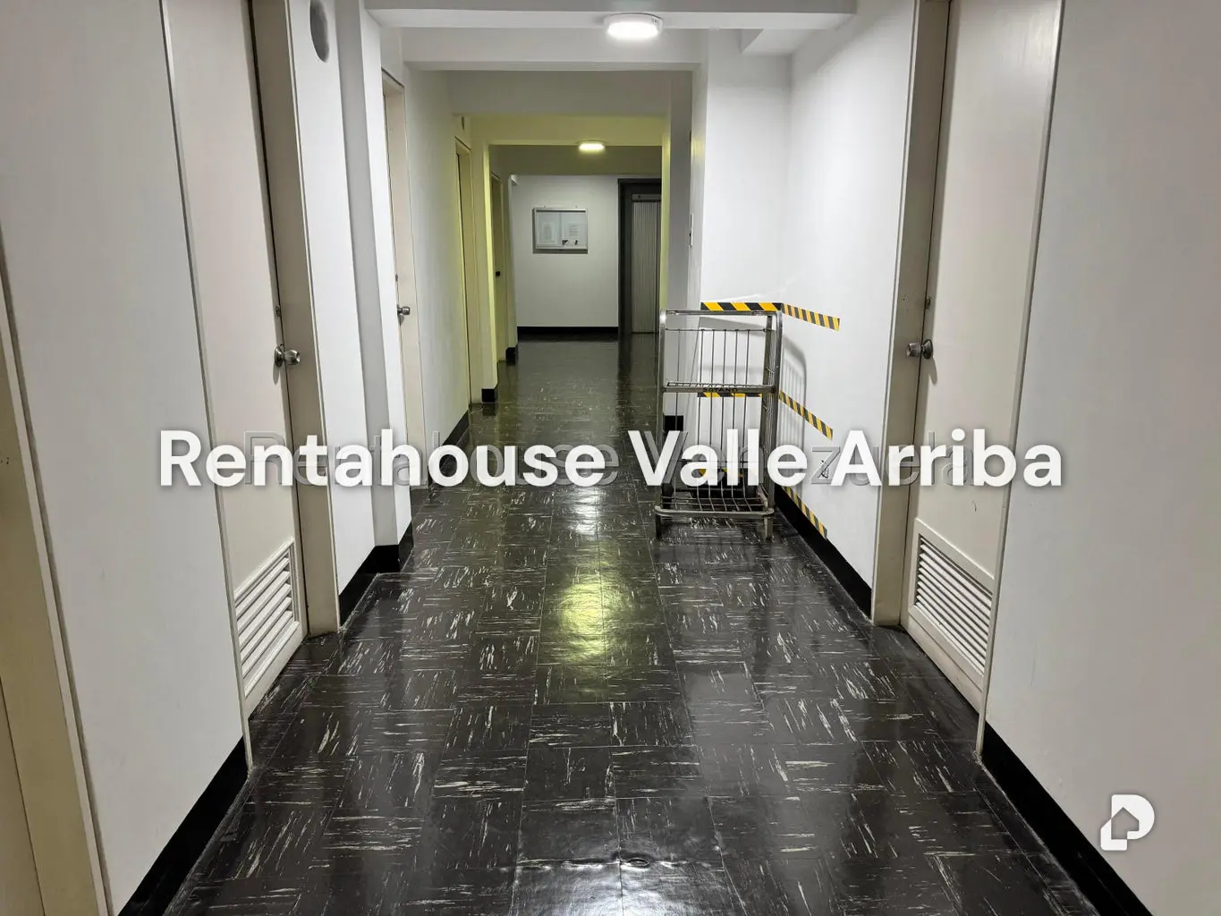 Apartamento en Santa Rosa de Lima, Caracas – 28