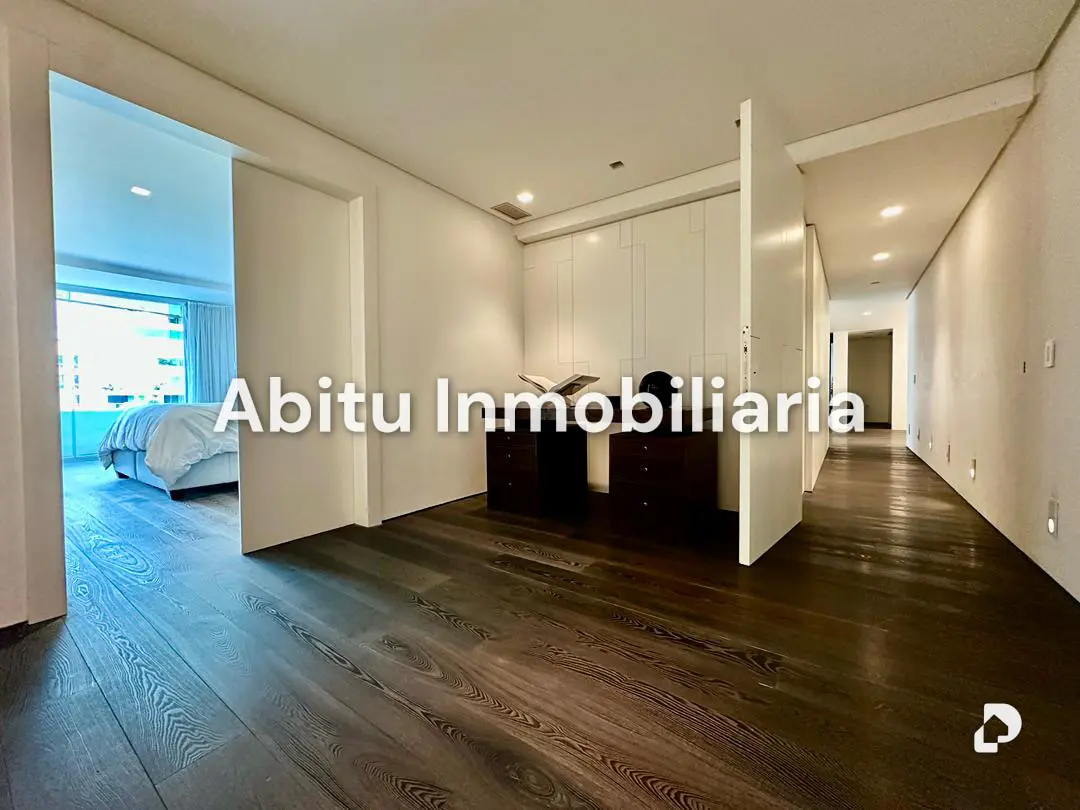 Penthouse en Campo Alegre, Caracas – 16