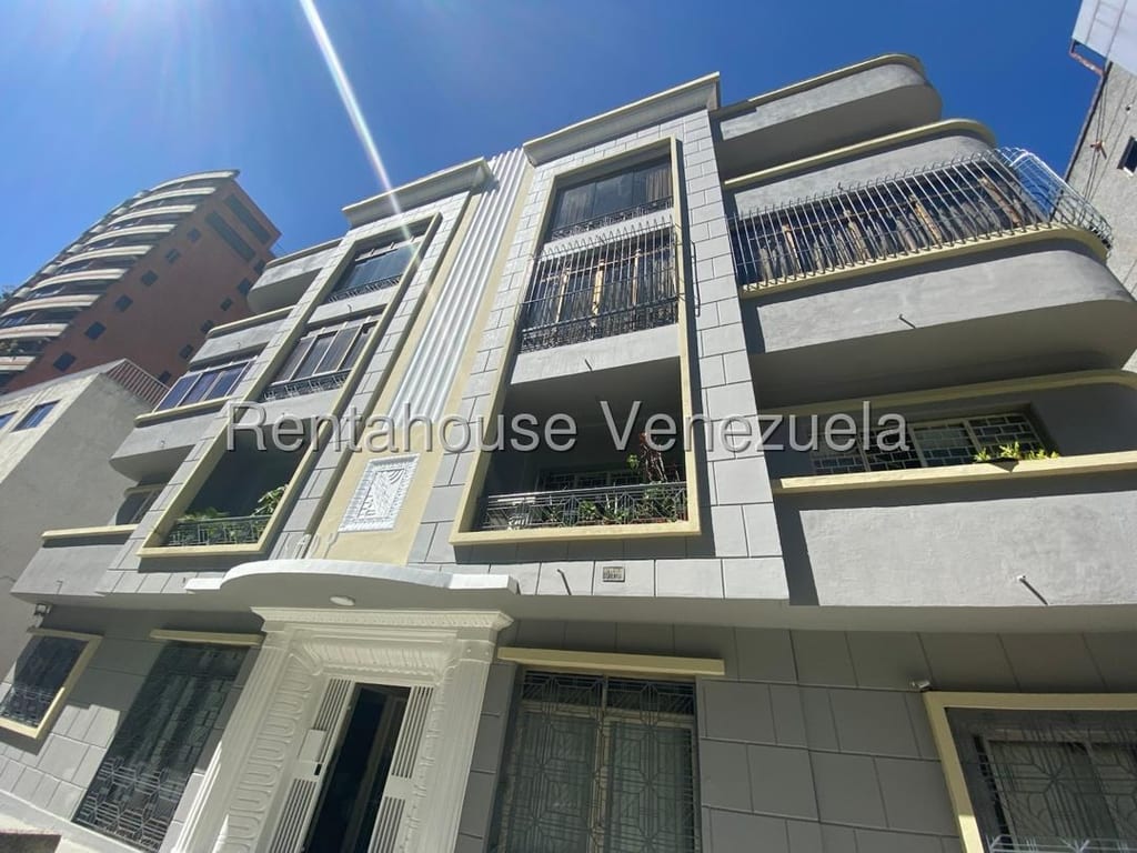 Local comercial en Caracas - 1