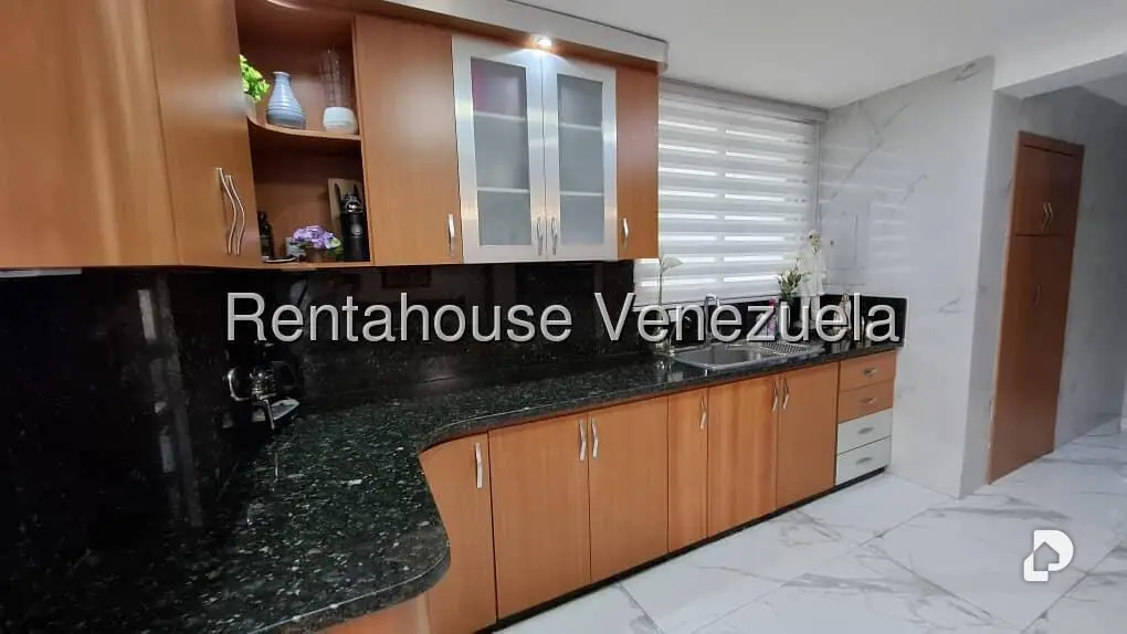 Casa en Santa Mónica, Caracas – 12
