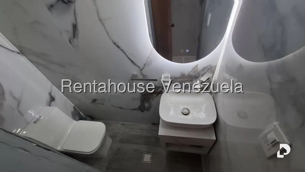 Casa en Santa Mónica, Caracas – 16