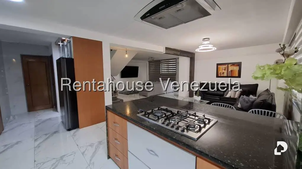Casa en Santa Mónica, Caracas – 13