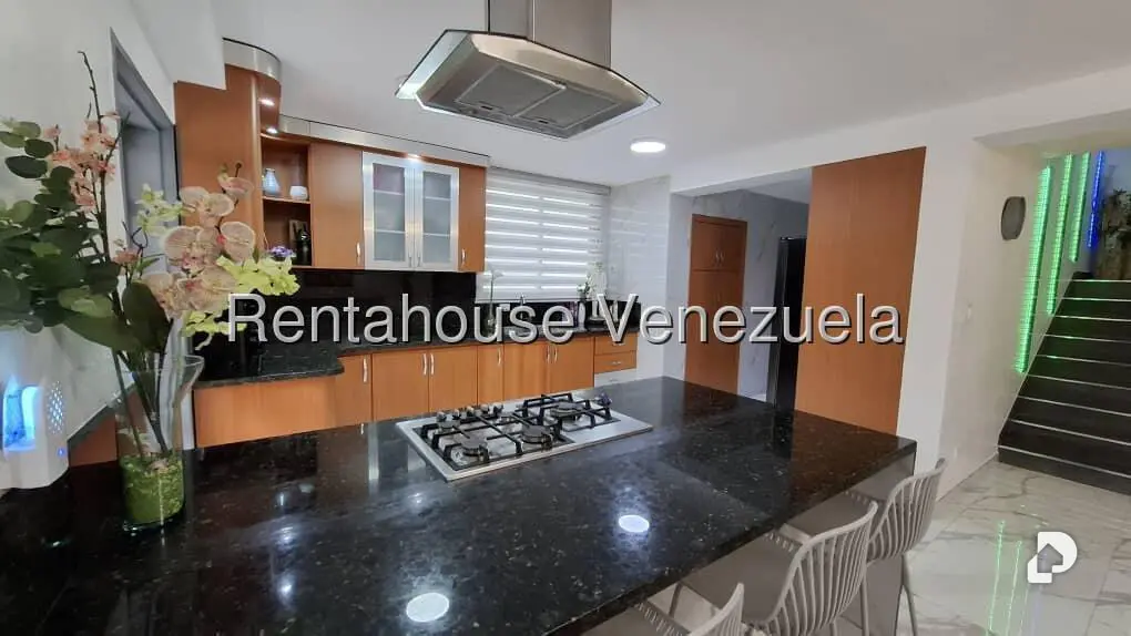 Casa en Santa Mónica, Caracas – 9